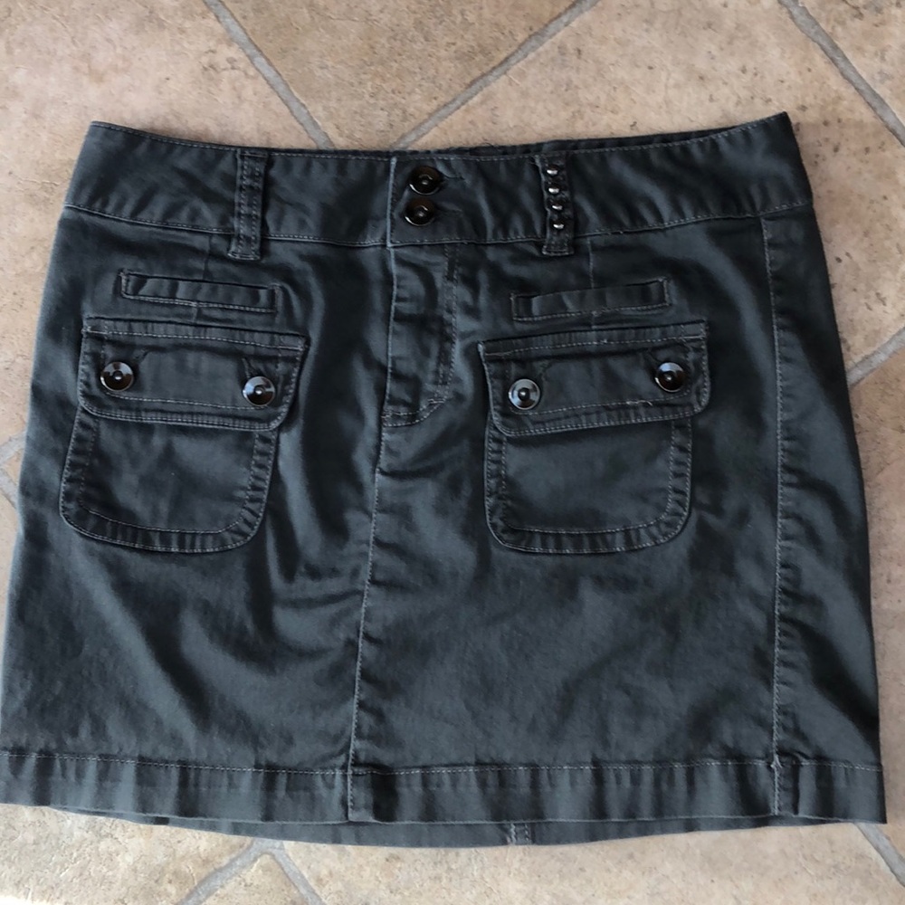 Smart Set khaki green skirt